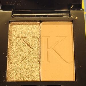 Karmela Cosmetic Shadow 2 Grams  Color Ethernal & Mystique